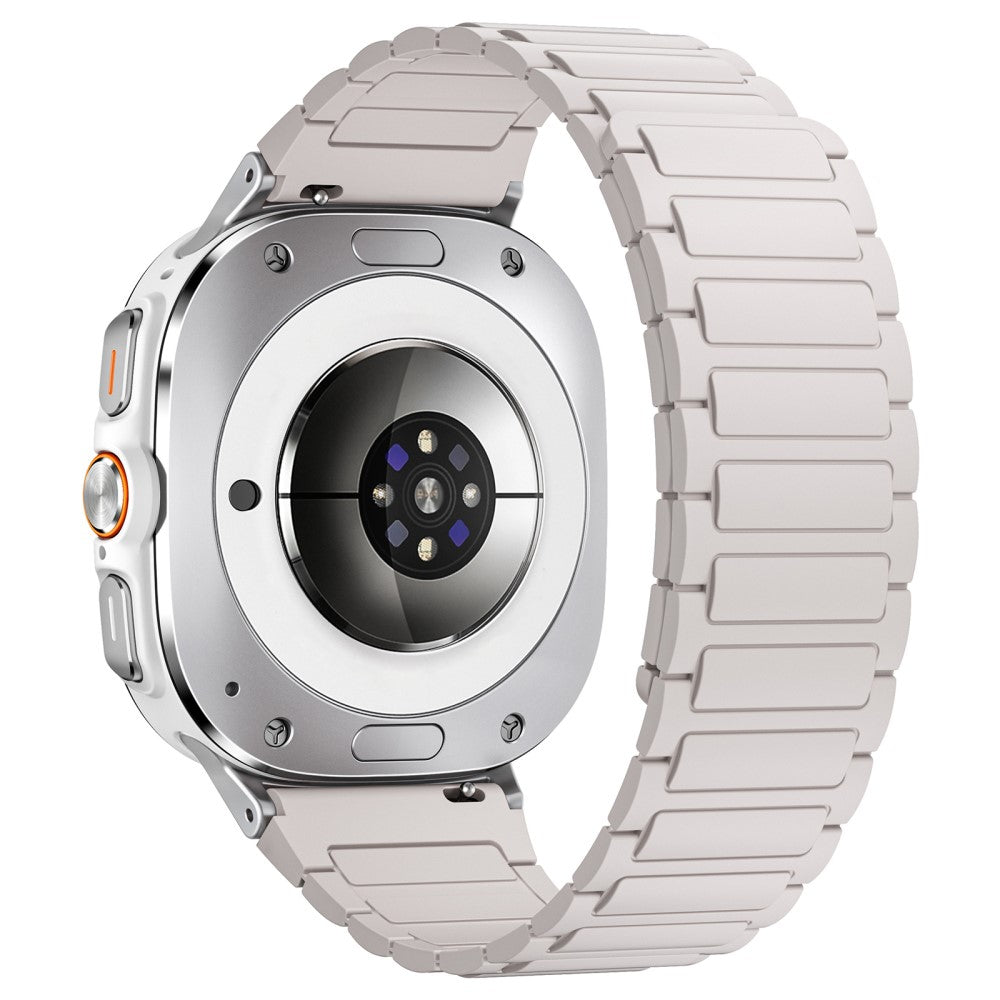 Samsung Galaxy Watch Ultra 47mm Silicone Band Magnetic Sport Band Strap - Starlight / Silver Connector#serie_12