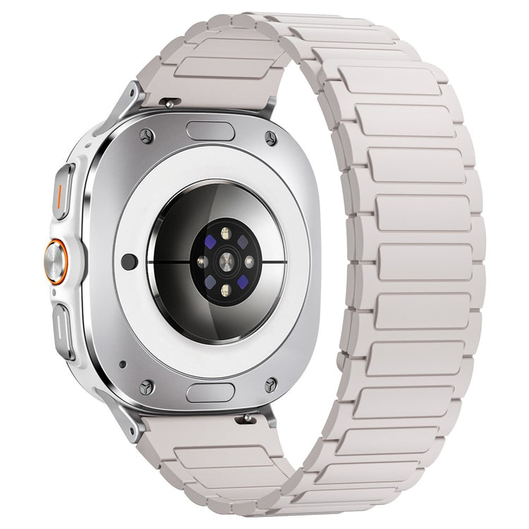 Samsung Galaxy Watch Ultra 47mm Silicone Band Magnetic Sport Band Strap - Starlight / Silver Connector#serie_12