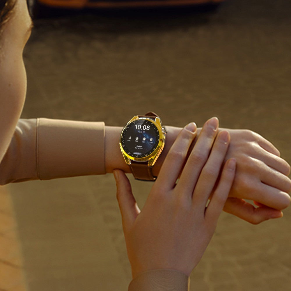 Meget Fint Huawei Watch 3 Pro Cover med Skærmbeskytter i Plastik og Hærdet Glas - Guld#serie_3